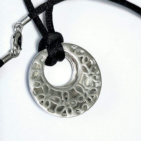 EMA Silver Peridot & Topaz Necklace - Picture 6 of 8